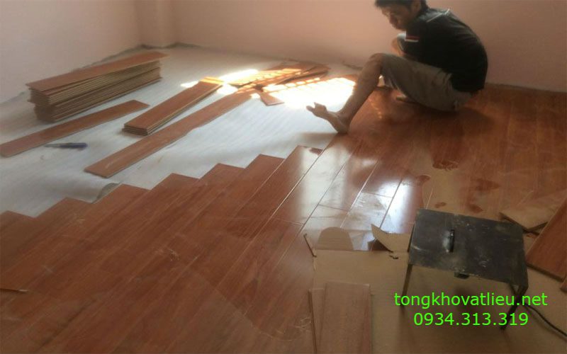 go cong nghiep 5 1 - Sàn gỗ công nghiệp | Sàn gỗ hèm khóa giá rẻ tại Tphcm